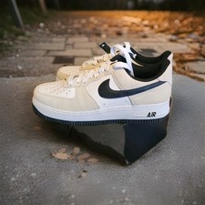 Size UK9 Nike Air Force 1 Low