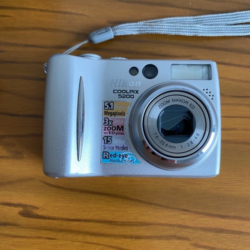 Nikon coolpix 5200 - coolpix, digital
