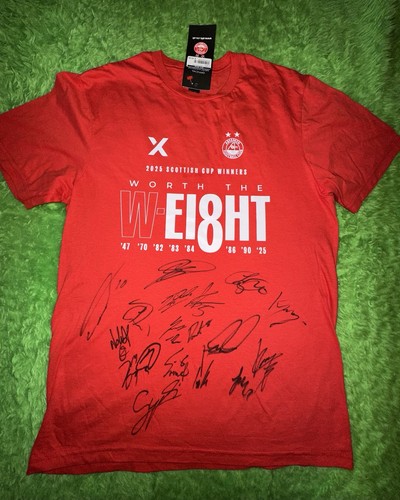 Aberdeen team signed - aberdeen, fc