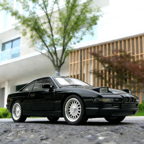 Bmw series 850csi e31 - 1/24, 8-series