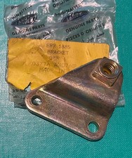 NOS Land Rover Defender 90 /