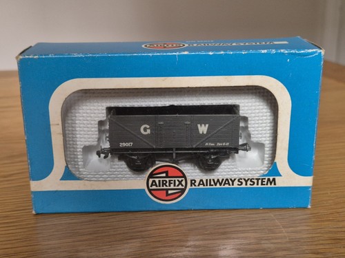 Airfix plank wagon 1977 - wagon.,