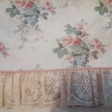 DORMA Double Flat Sheet, EXC  COND.  ' Chestnuthill ', Floral/Lace