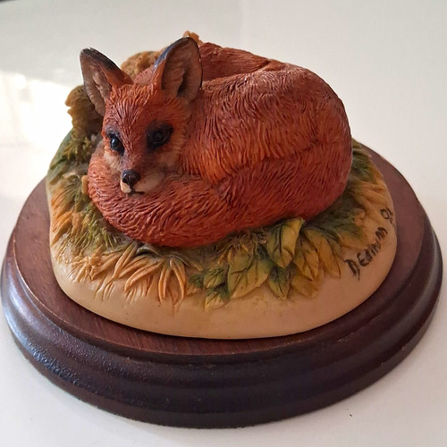 Teviotdale fox figurine - fox,
