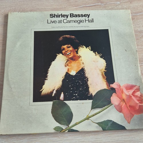 Vintage shirley bassey - vintage,