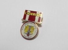 NORTHAMPTON TOWN FC - LARGE ENAMEL 'MEDAL' CREST BADGE