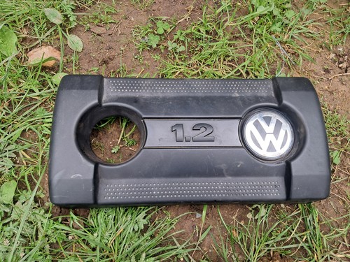Polo 2005 engine cover - polo,