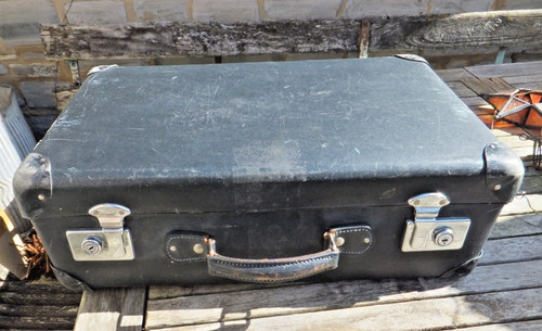 Genuine globetrotter vintage - globetrotter,