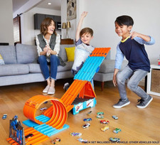 Hot Wheels Track Builder