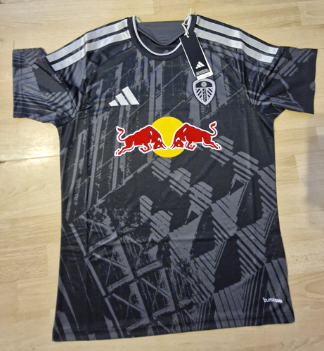 New genuine adidas medium - adidas,