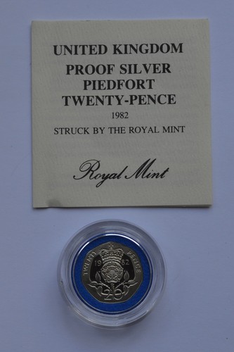 Royal mint 1982 20p - royal,