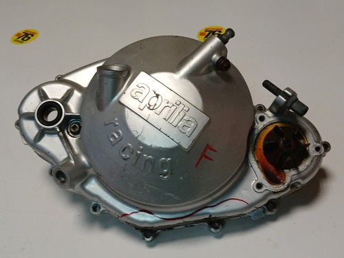 Carter clutch right cover - right,
