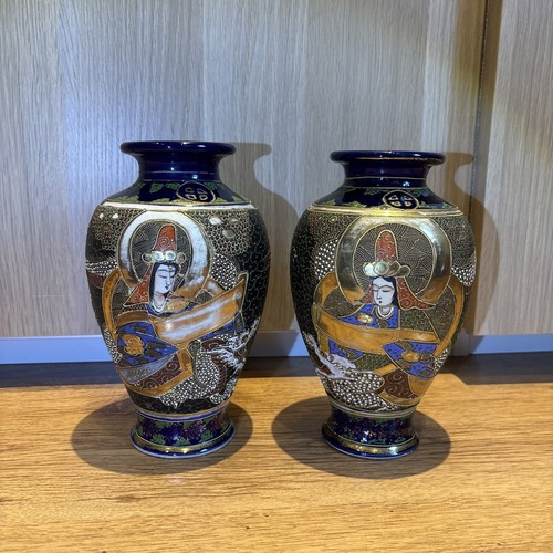 Oriental vases japanese - -,