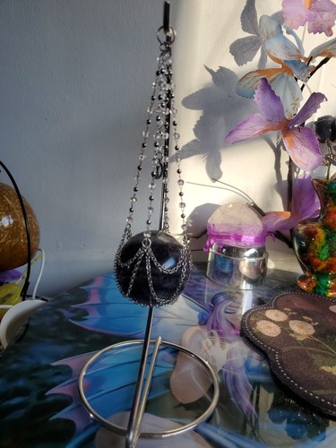 Hanging sphere holder stand - sphere,