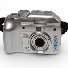 Olympus CAMEDIA C-5000 Zoom
