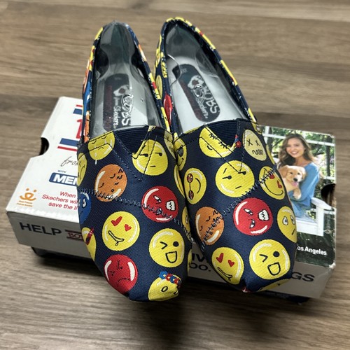 Euc women bobs skechers - women’s,