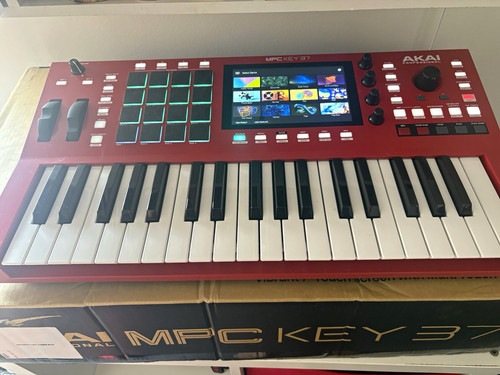 Akai professional mpc key - akai,