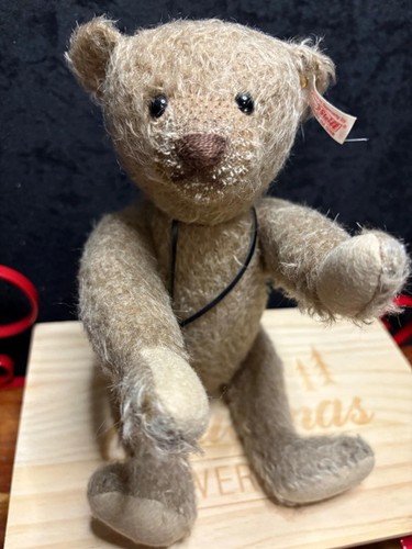 Steiff keepsake teddy bear - keepsake,