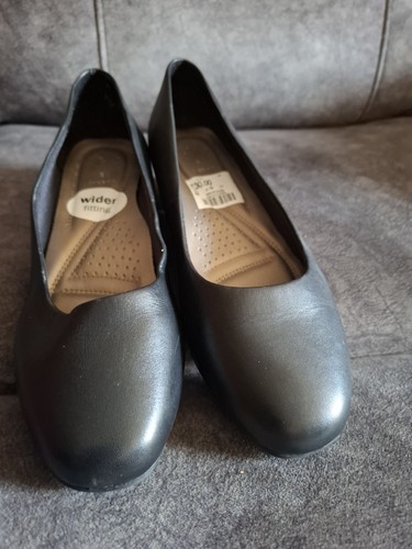 Ladies size black leather - ladies,