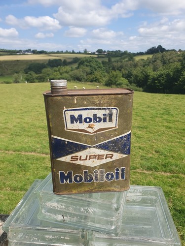 Vintage mobil oil can - vintage,
