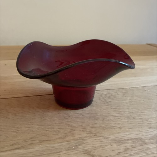 Vintage red glass posy - vintage,
