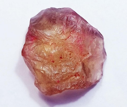 100 natural lemon topaz - lemon, rough