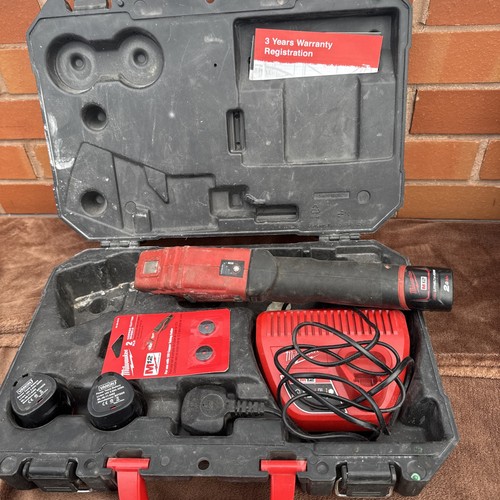 Milwaukee copper pipe cutter - milwaukee,