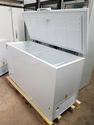 Commercial chest freezer - commercial,