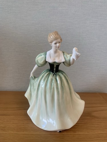 Royal doulton lily hn3902 - royal,