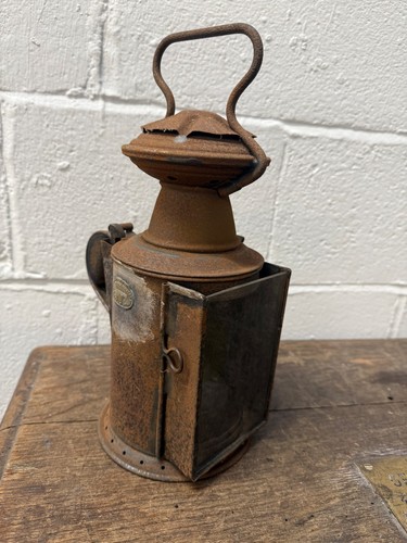 Old secr type square - secr,