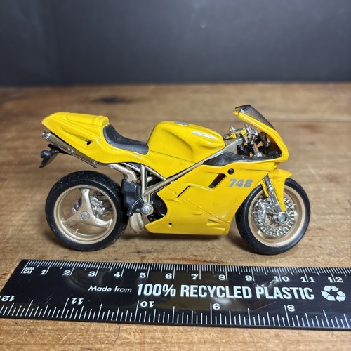 Ducati 758 motorcycle maisto - motorcycle,