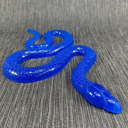 Blue resin snake - blue, wall