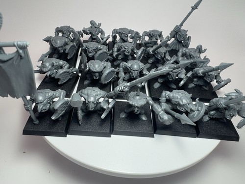 Goblin spearmen x20 shields - goblin,