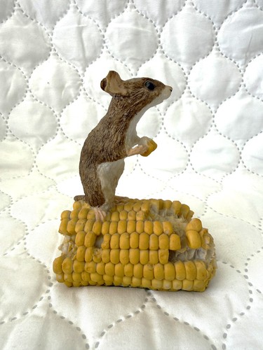 Harvest mouse corn cob - harvest,