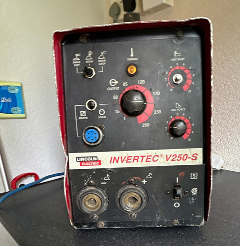 Lincoln electric invertec - lincoln,