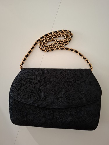 Large paterned clutch with - large,