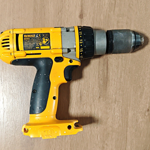 Dewalt dc988 18v cordless - dewalt,