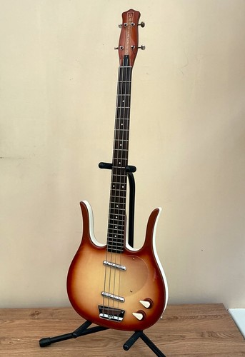 Danelectro longhorn - danelectro, ’58