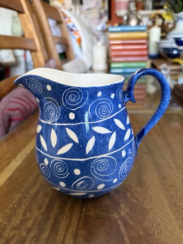 Blue white jug pottery - blue,