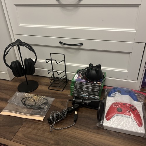Xbox games controller bundle - games,controller,