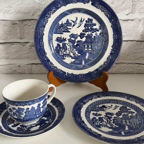 Vintage churchill blue willow - vintage,