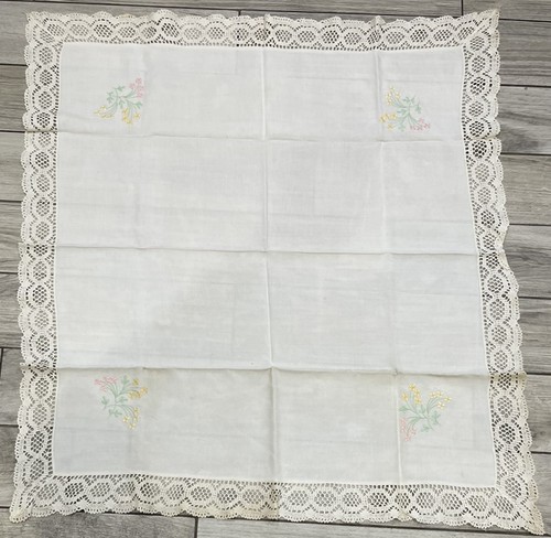 Vintage white cream tablecloth - white,