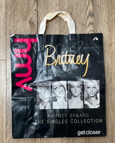 Britney spears hmv carrier - britney,