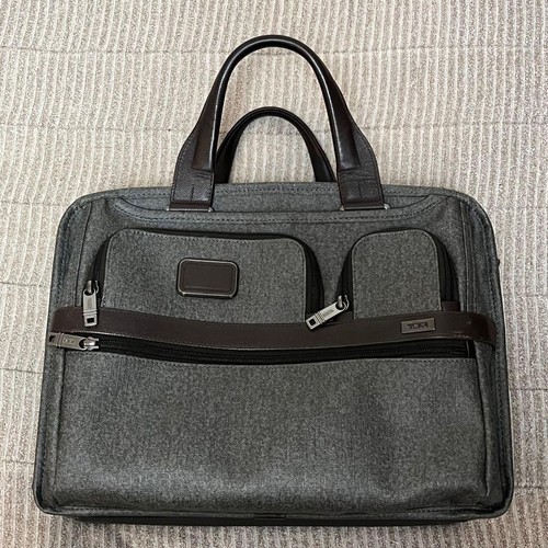 Tumi business bag - tumi,