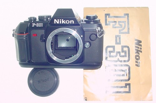Nikon 301 f301 35mm film - film, slr