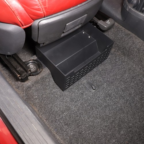 Black aluminum under seat - black,