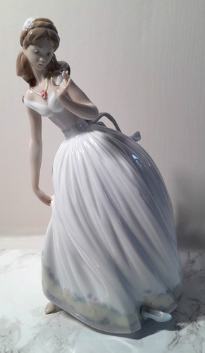 Lladro 5957 the glass - the,