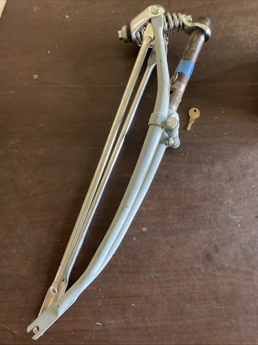 Vintage schwinn deluxe bike - as,