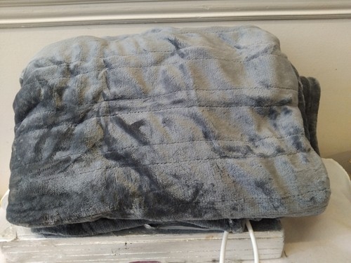 Electric heated throw blanket - heated,
