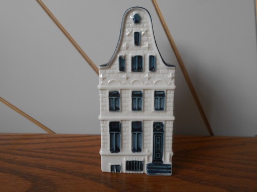 Blue delft canal - canal, house